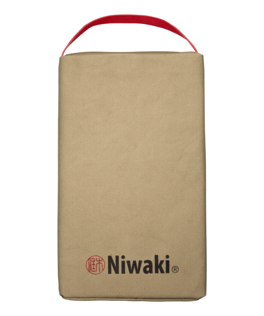 Niwaki - Kneeler