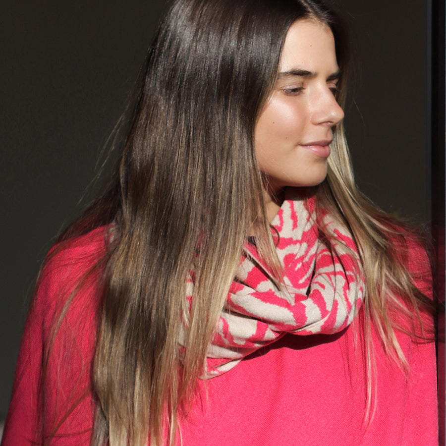 POM Oatmeal/Raspberry Animal Stripe Snood