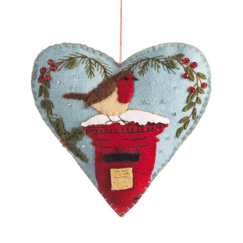 Robin on Postbox Heart Decoration